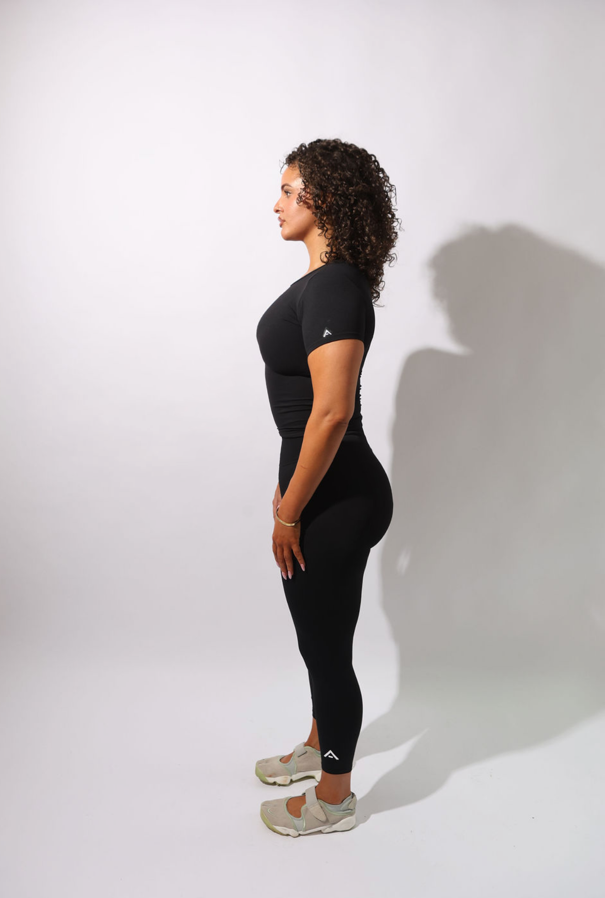 Women's Essential Set - Obsidian
