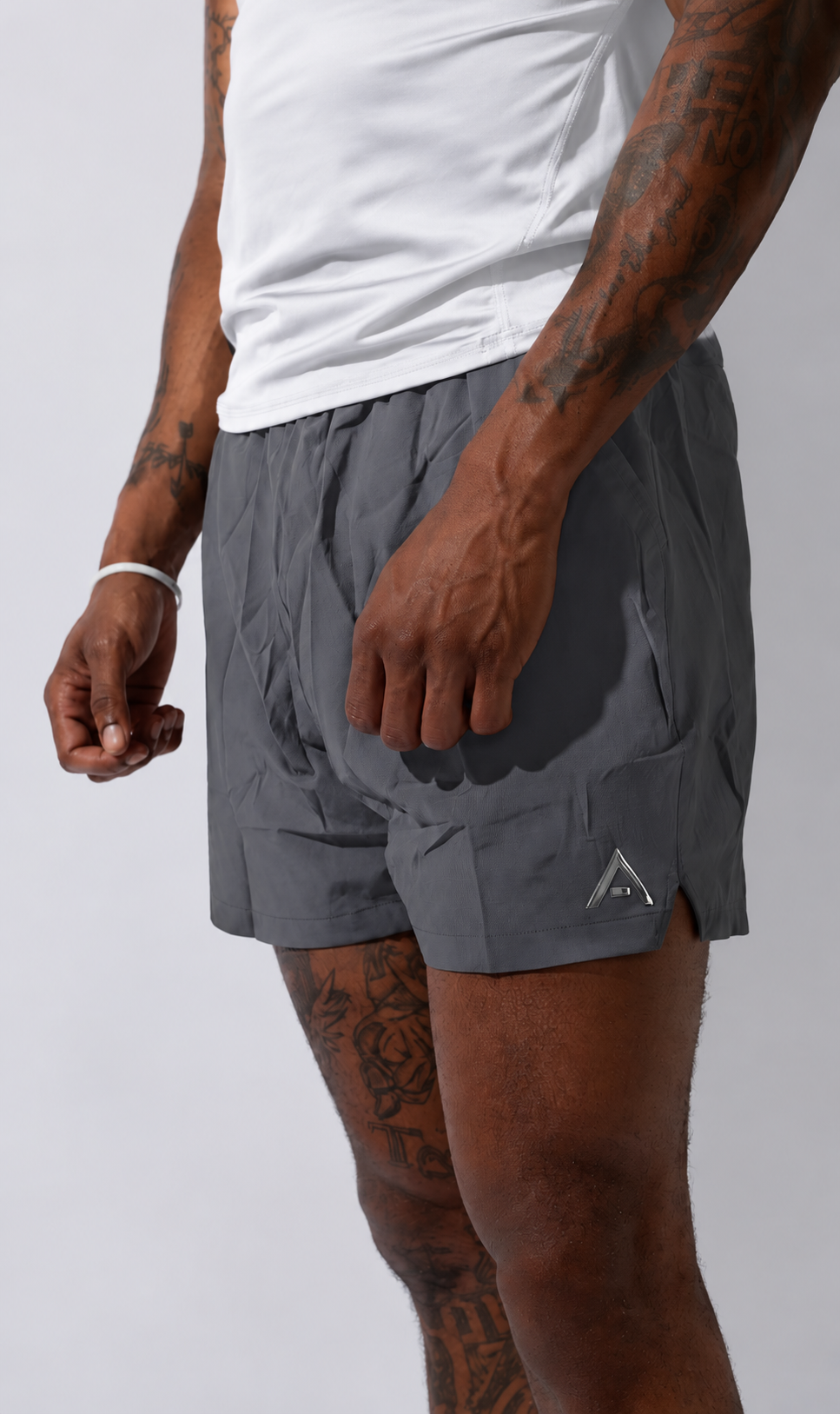 Men’s Essential 5' Shorts - Steel Gray